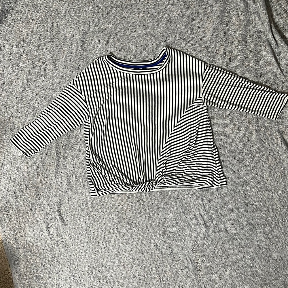 3/4 Sleeve & Front Knotted Top